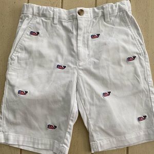 Vineyard Vines boys white shorts, size 10
